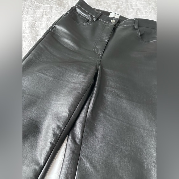 Aritzia Wilfred Cropped Melina Black Vegan Leather pants size 4 - Picture 9 of 11